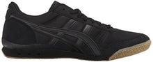 Load image into Gallery viewer, Onitsuka Tiger Unisex Ultimate 81 Shoes, 4W, Black/Black
